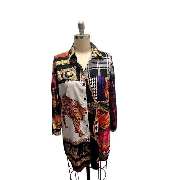 𝅺WOMEN’S Oversized shirt - Picture 1 of 5